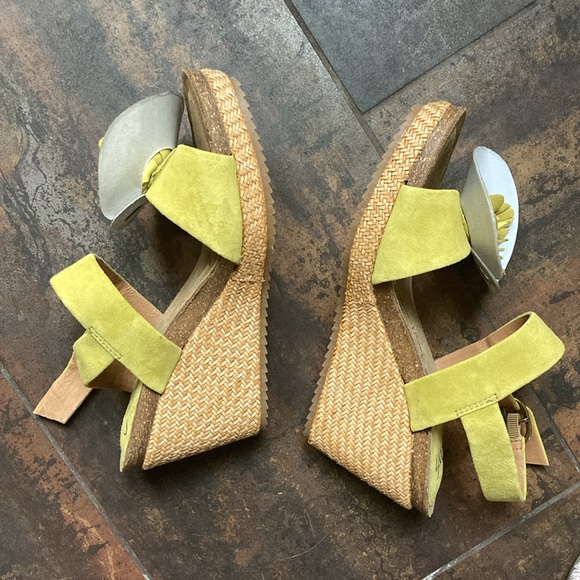 Sofft Cali Wedge in Citron - Picture 3 of 11